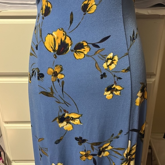 Candies halter style maxi, dress with cut out at the neckline, slits at bottom - Picture 3 of 13